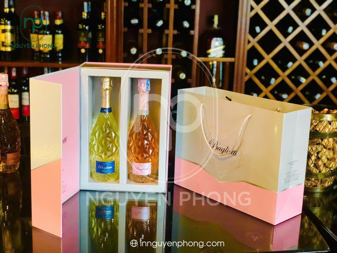 Mẫu hộp giấy đựng rượu đa dạng màu sắc